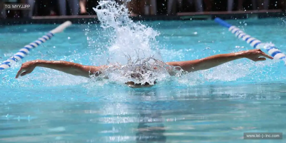 🏆 冠军同款，把荣耀穿在身上！
